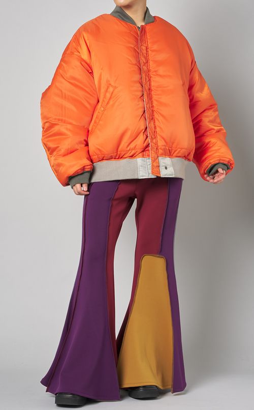 AVIREXパッチドMA-1ジャケット