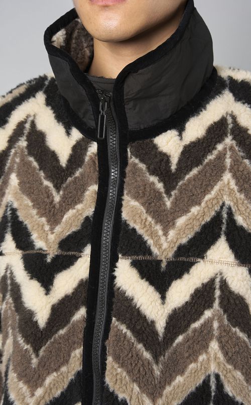 ボアフリースジャケット