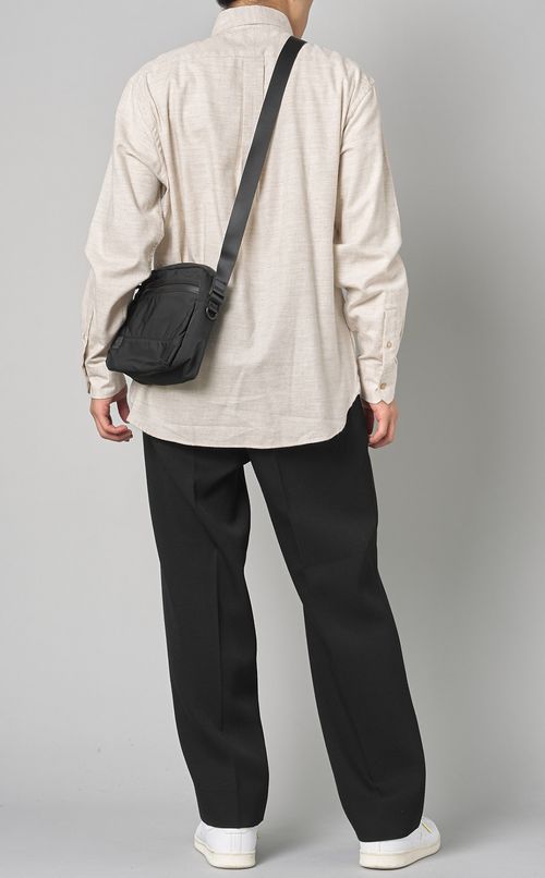 スクエアショルダーバック