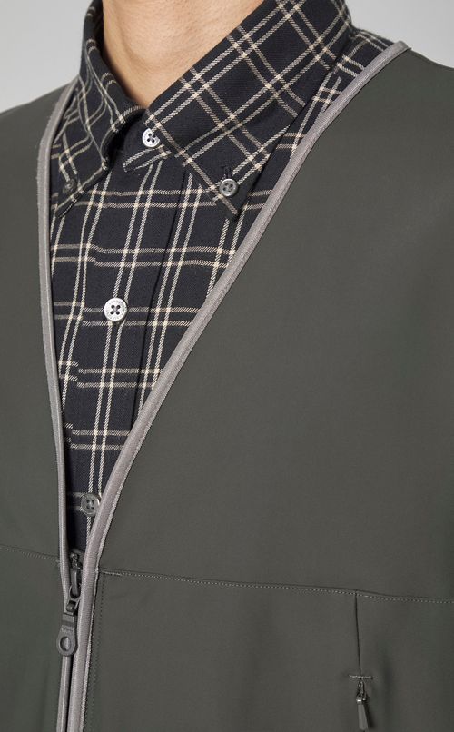 ナイロンノーカラージップジャケット