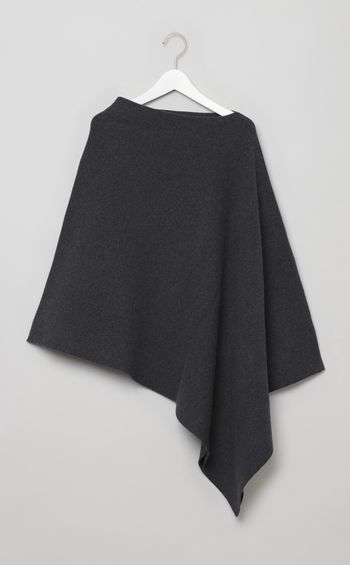 ウールドレープポンチョ