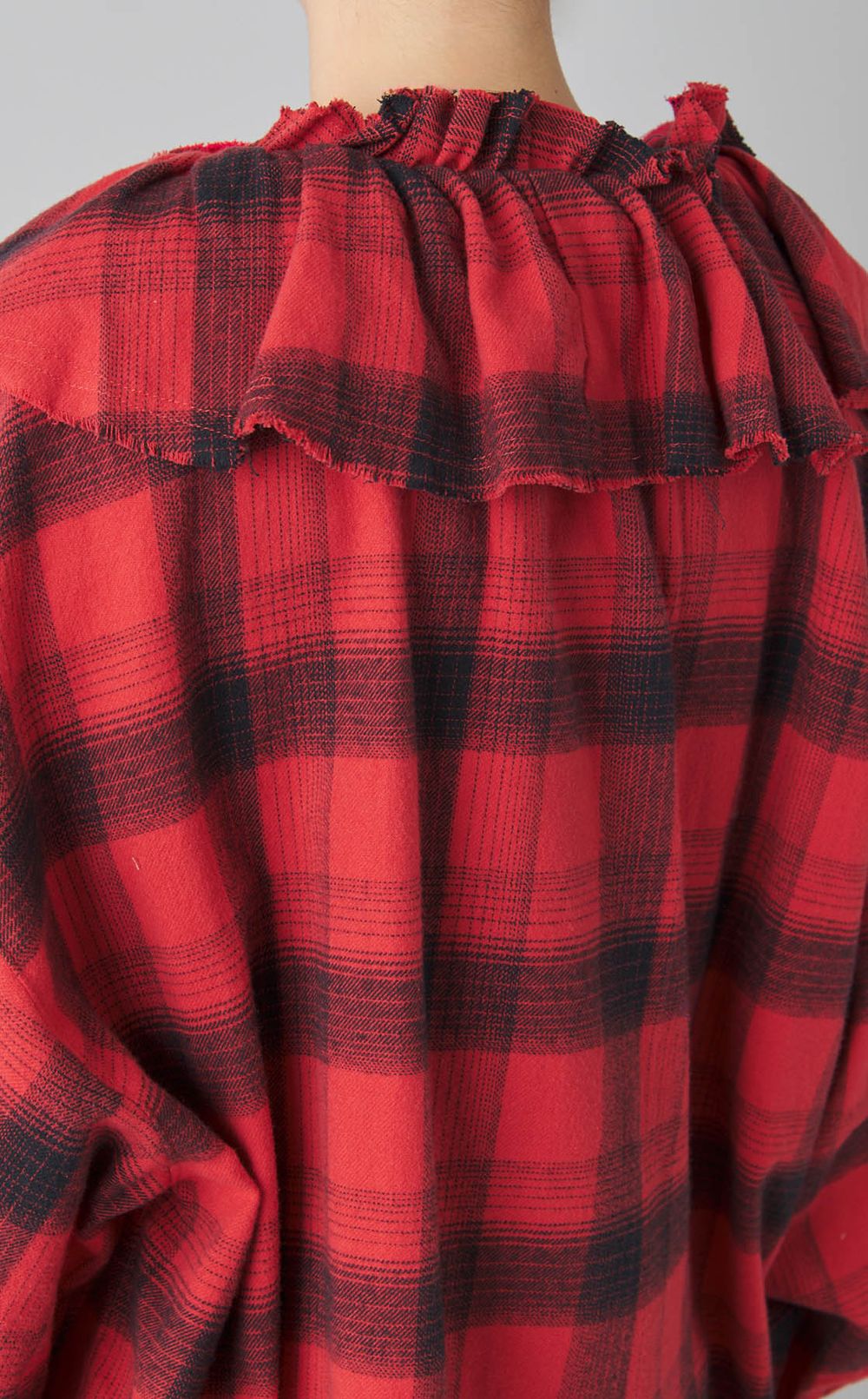 ネルチェックラッフルブラウス