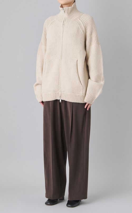 フロントジップニットブルゾン