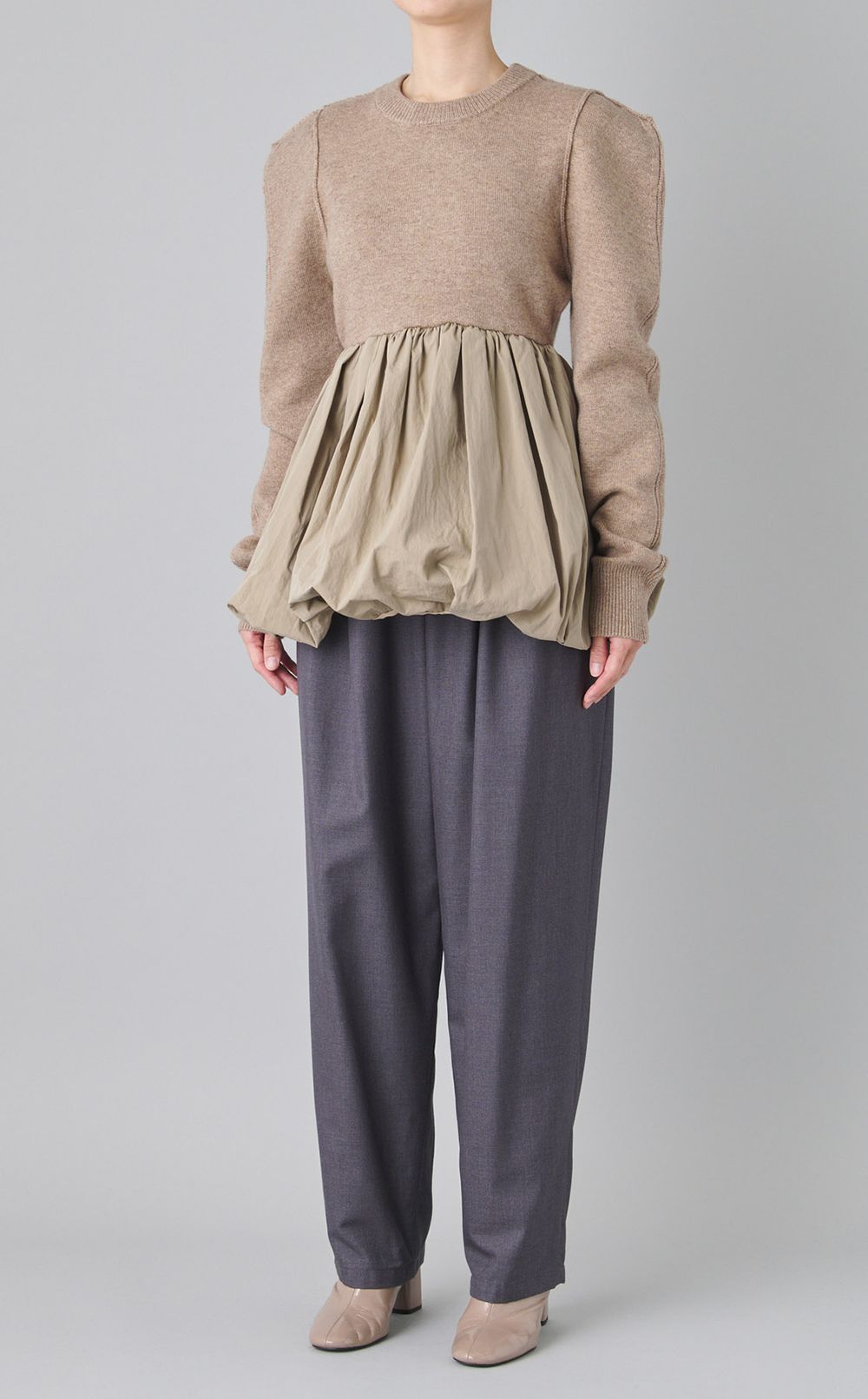 ワイドベルトタックパンツ