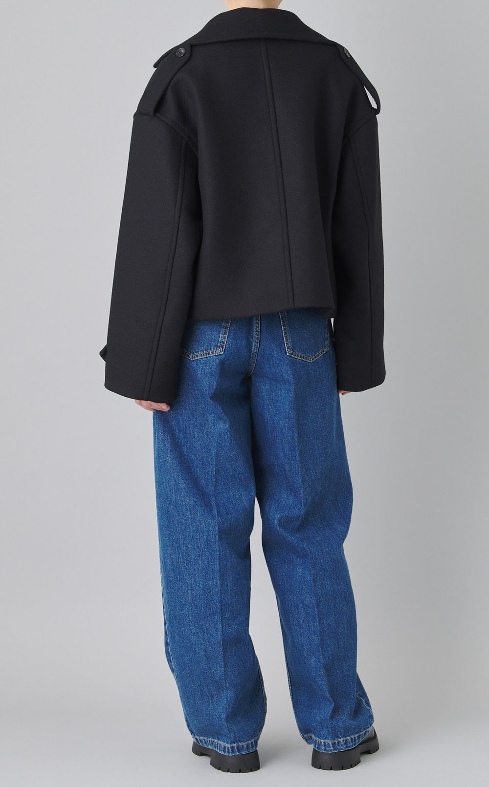 クロップドピーコート