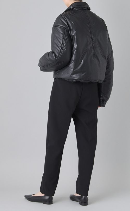 中綿ショートブルゾン