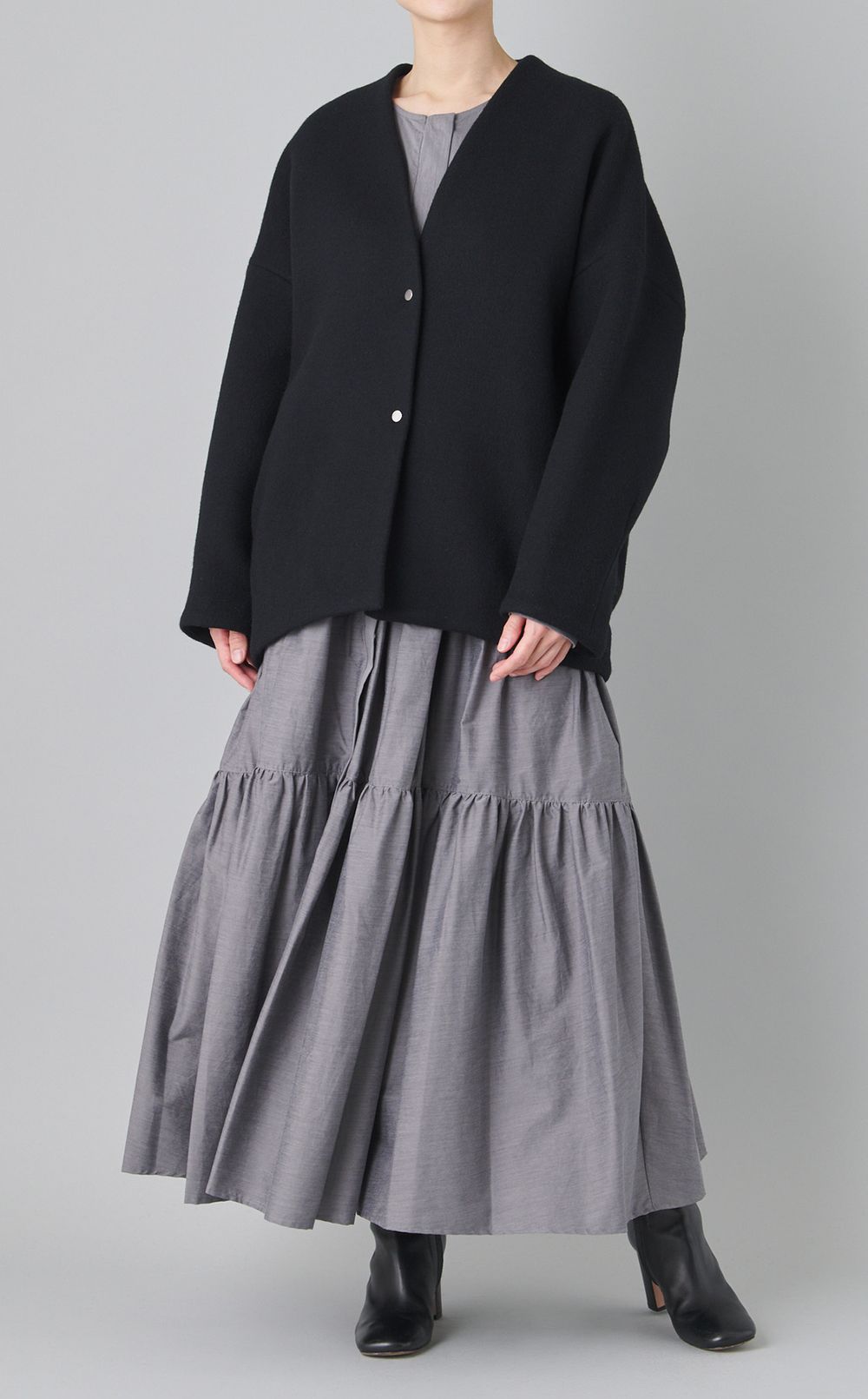 ギャザーティアードロングワンピース