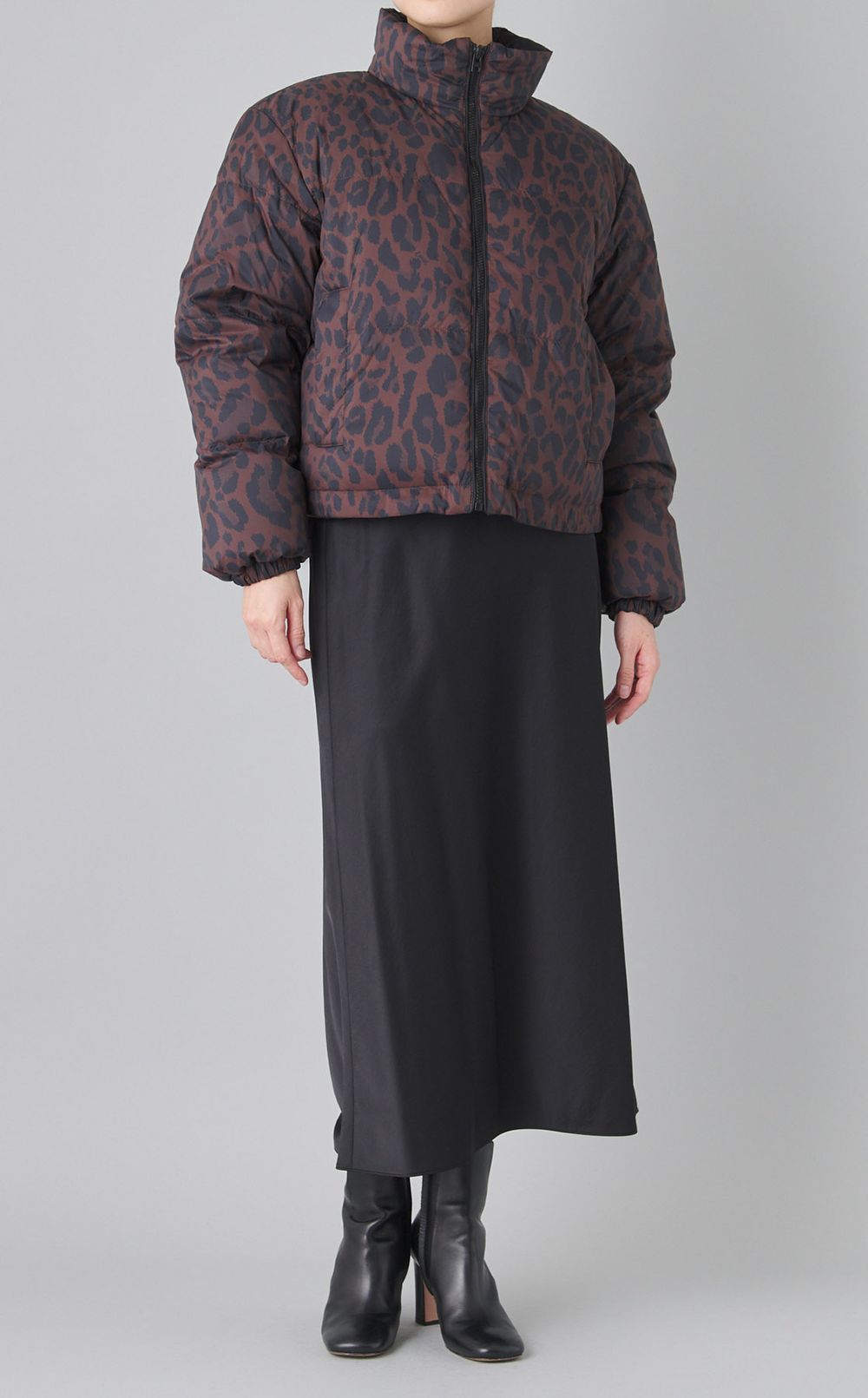 ソリッドサテンロングスカート