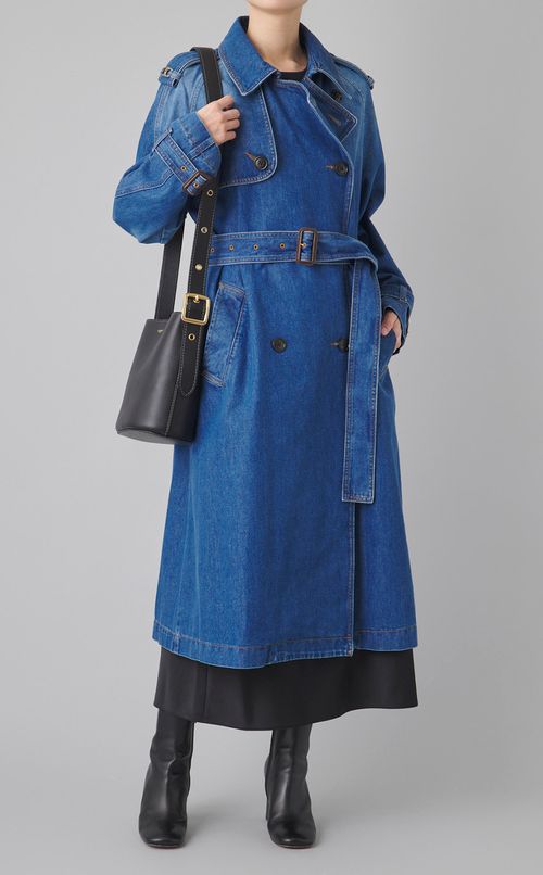 ブリーカーレザーショルダーバッグ