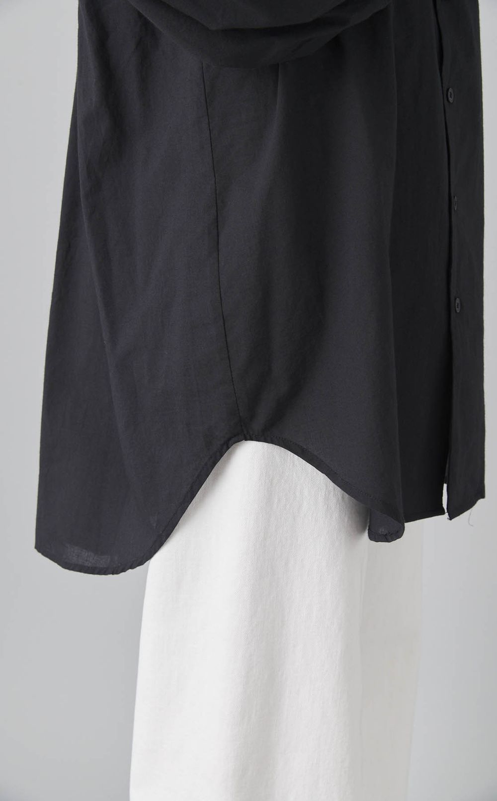 コットンフリルカラーシャツ