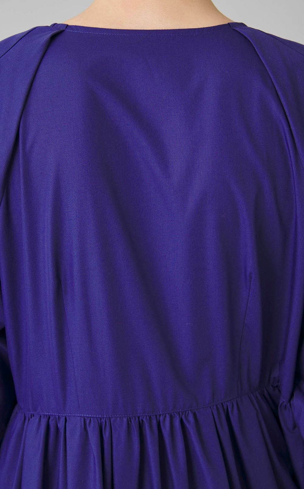 ギャザーティアードロングワンピース