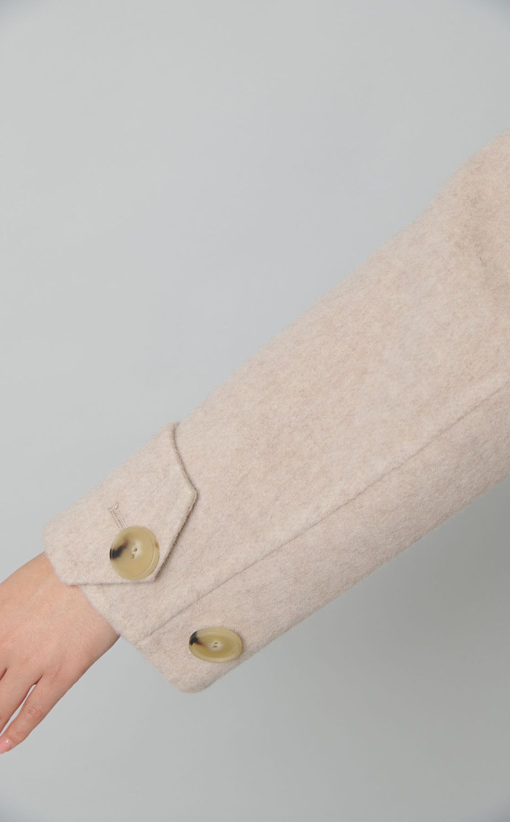 ファインウールベルテッドコート