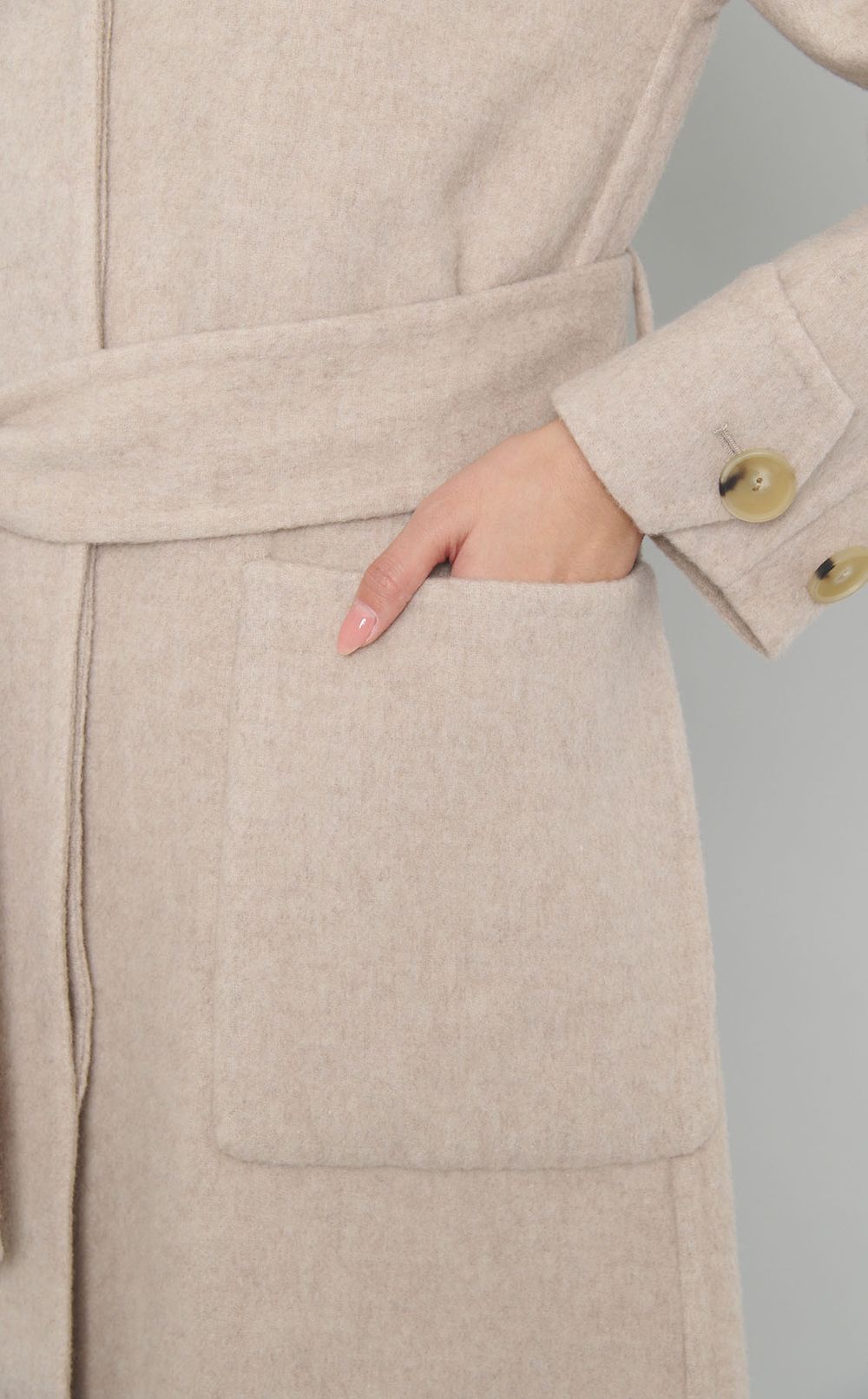 ファインウールベルテッドコート