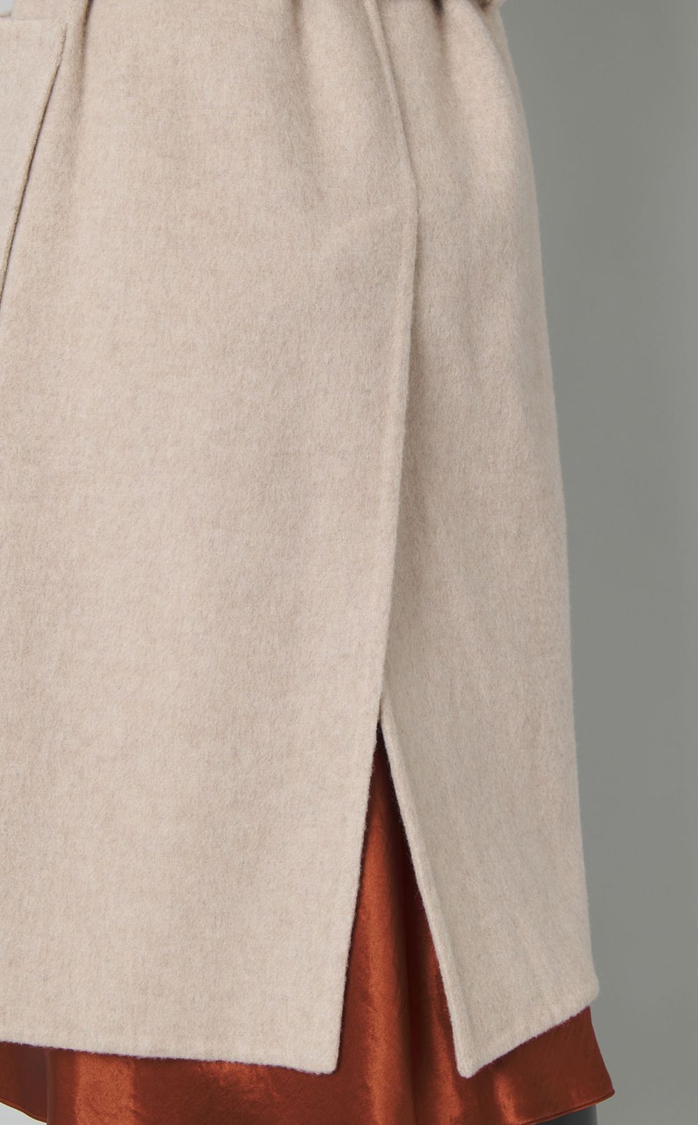 ファインウールベルテッドコート