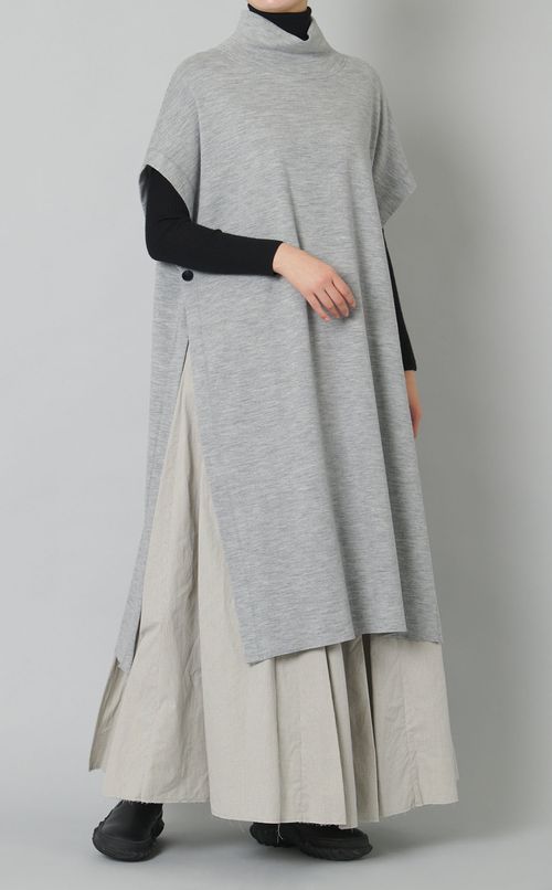 ミルドスムーススタンドネックロングベスト