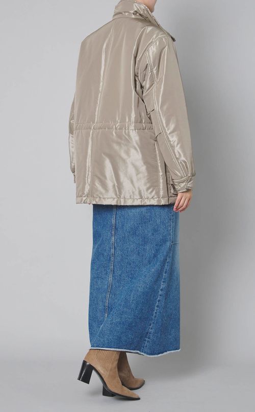 中綿シャイニーブルゾン