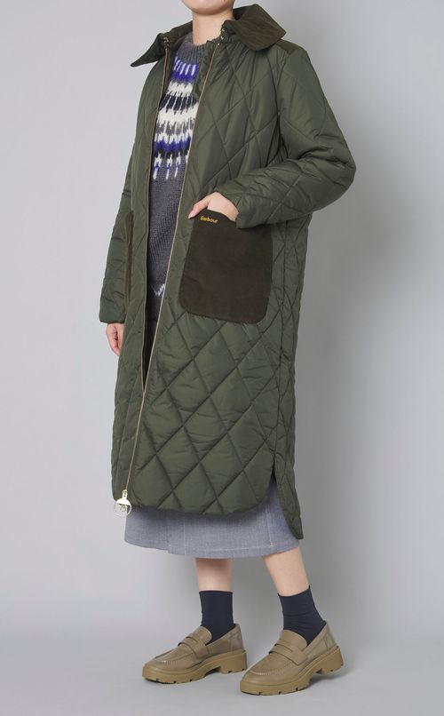 キルティングロングコート