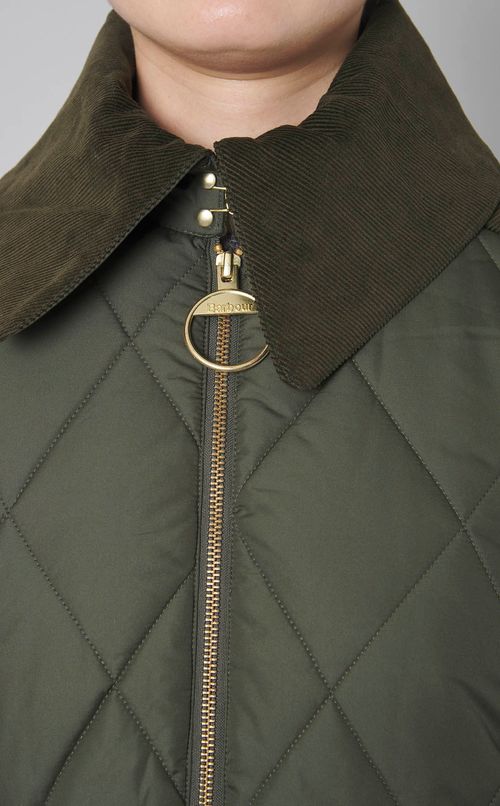 キルティングロングコート