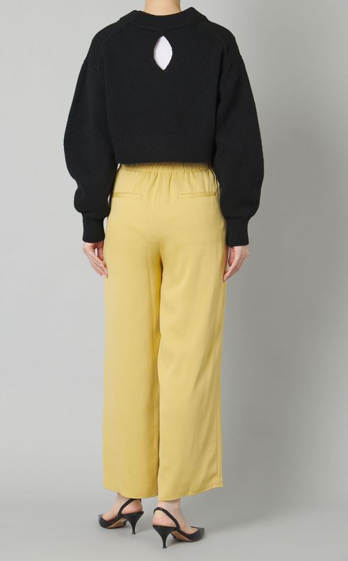 ロゴショートニットプルオーバー