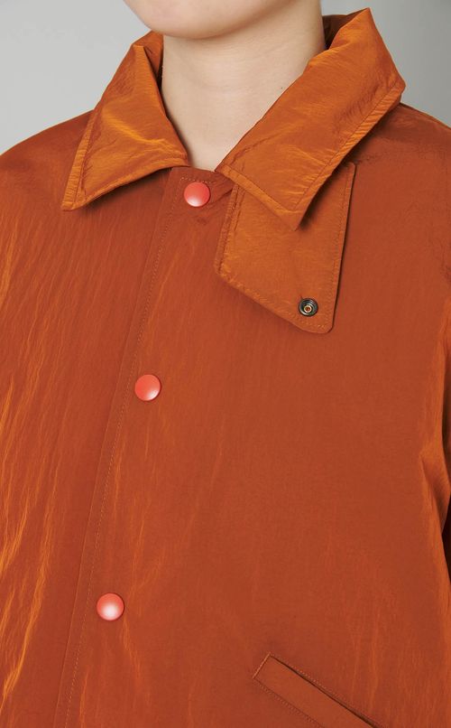 リサイクルナイロンショートダウン