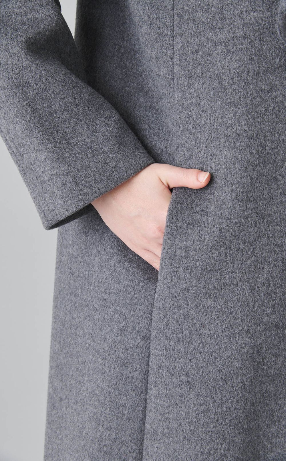 リボンストール付きノーカラーコート