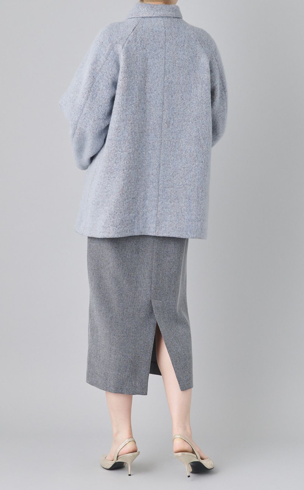 ループツイードダブルコート