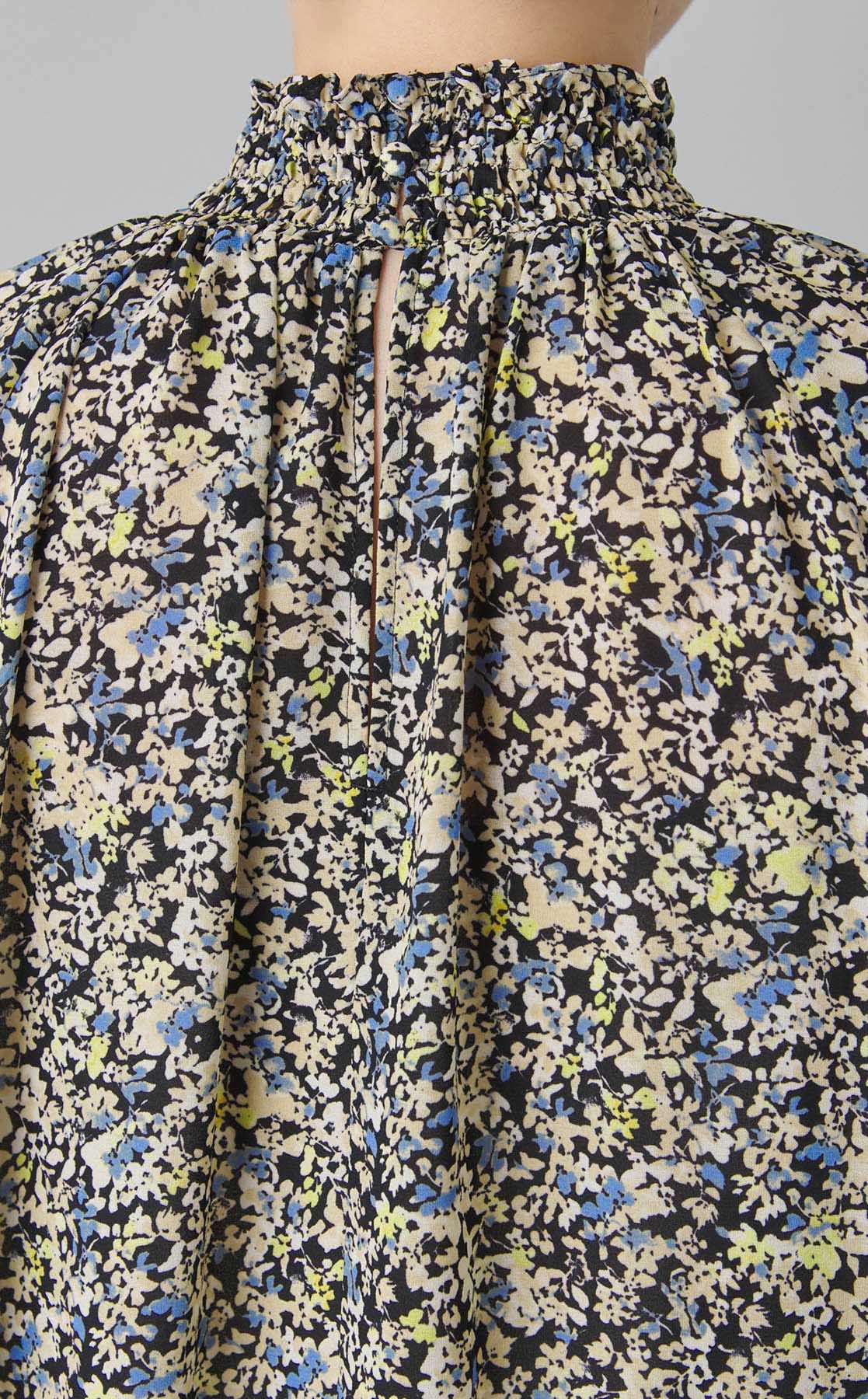 BALLSEY ボールジー　ブローフラワープリント シャーリングワンピース セール】ブローフラワープリント シャーリングロングワンピース