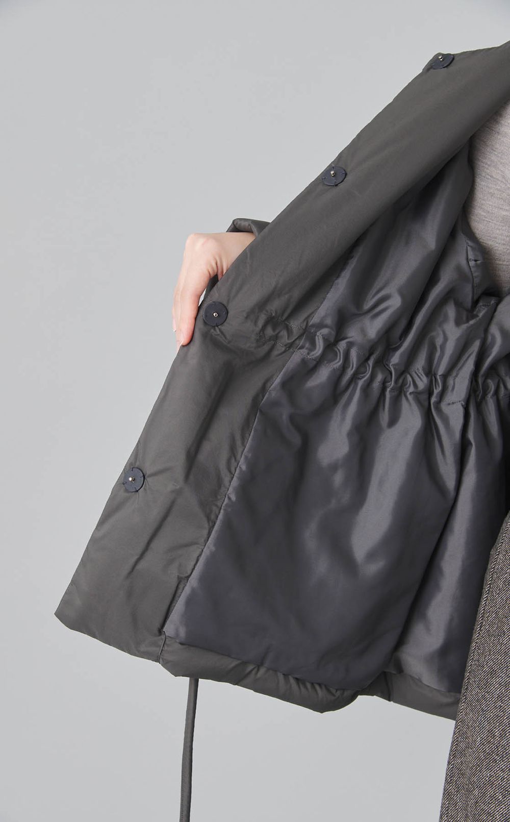 ドロストパフショートコート