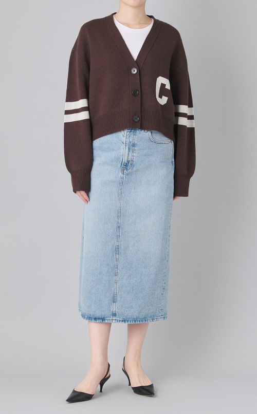 バックロゴVネッククロップカーディガン