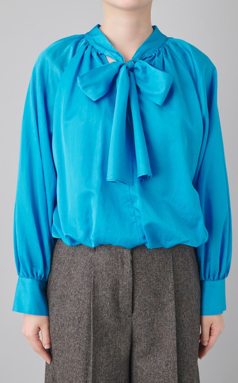 サテン2wayブラウス