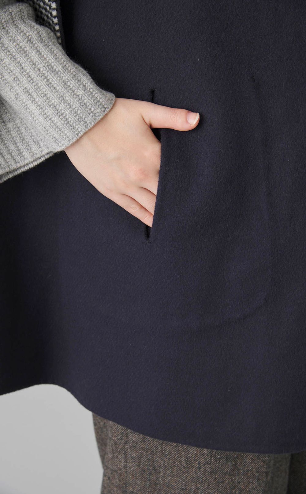 ダブルフェイスリバーシブルポンチョ