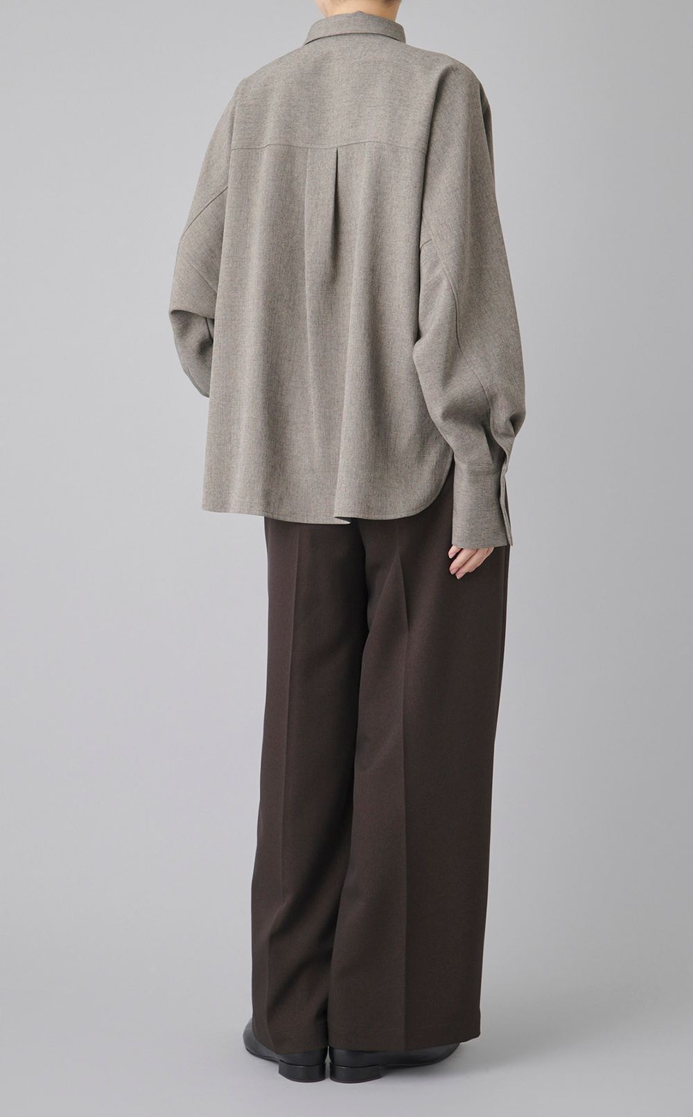 ドルマンスリーブツイルシャツ