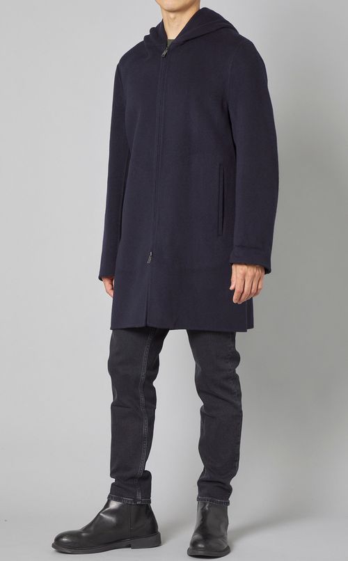 テーパードクロップドデニムパンツ