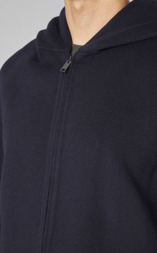 ダブルフェイスフードコート