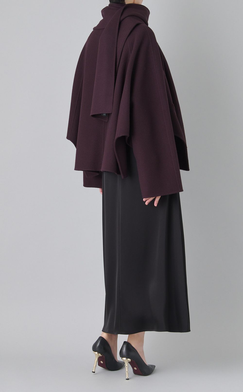 ストール付きポンチョショートコート