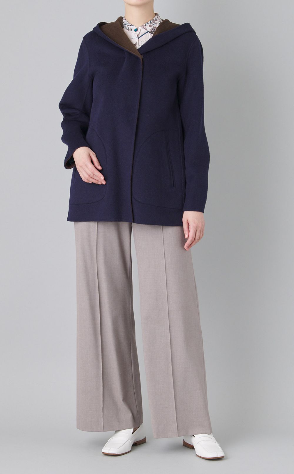 センタープレスワイドパンツ