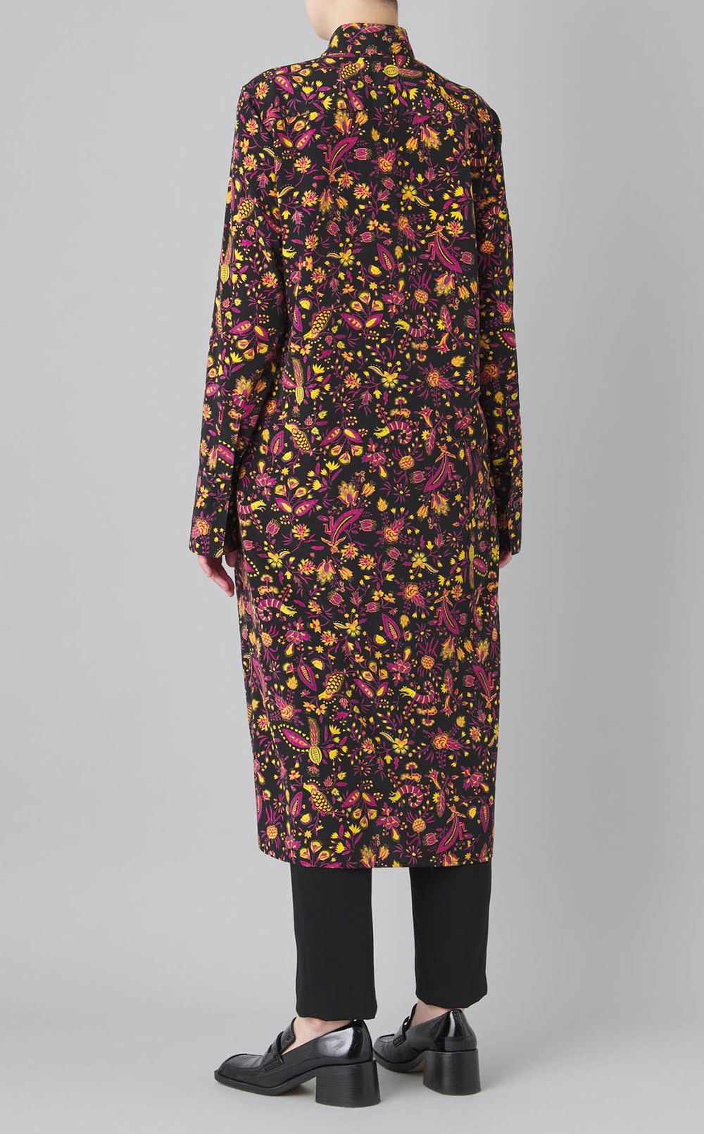 フラワープリン卜ロングシャツ