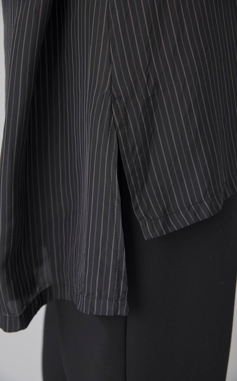 ピンタックストライプギャザーブラウス