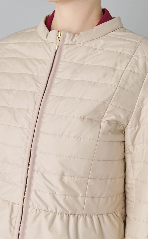 ペプラムキルトショートブルゾン