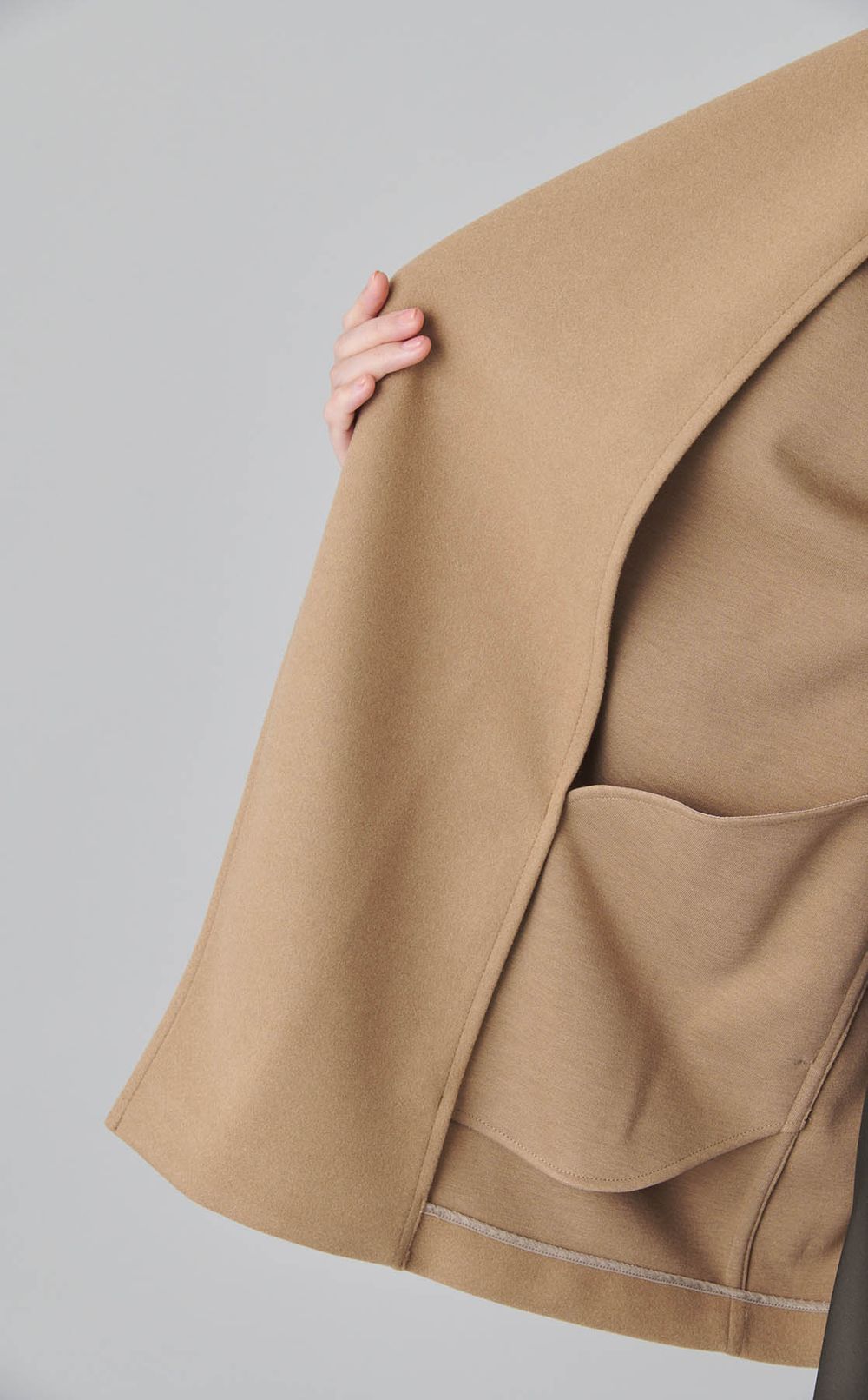 ショールカラーショートコート