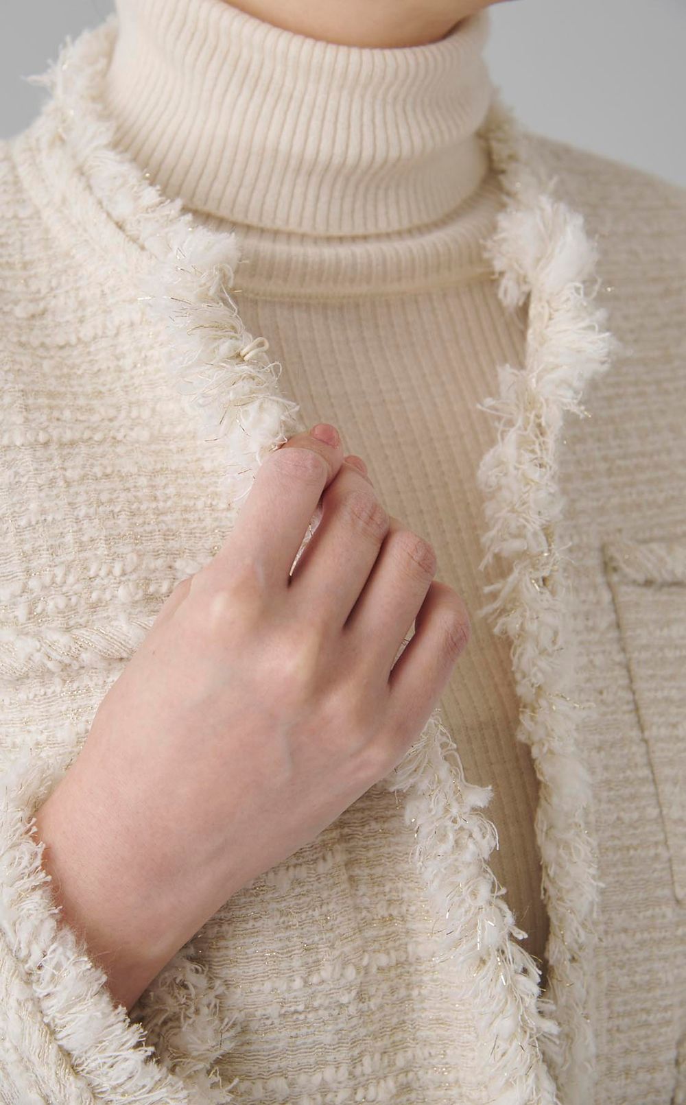 ノーカラーツイードジャケット