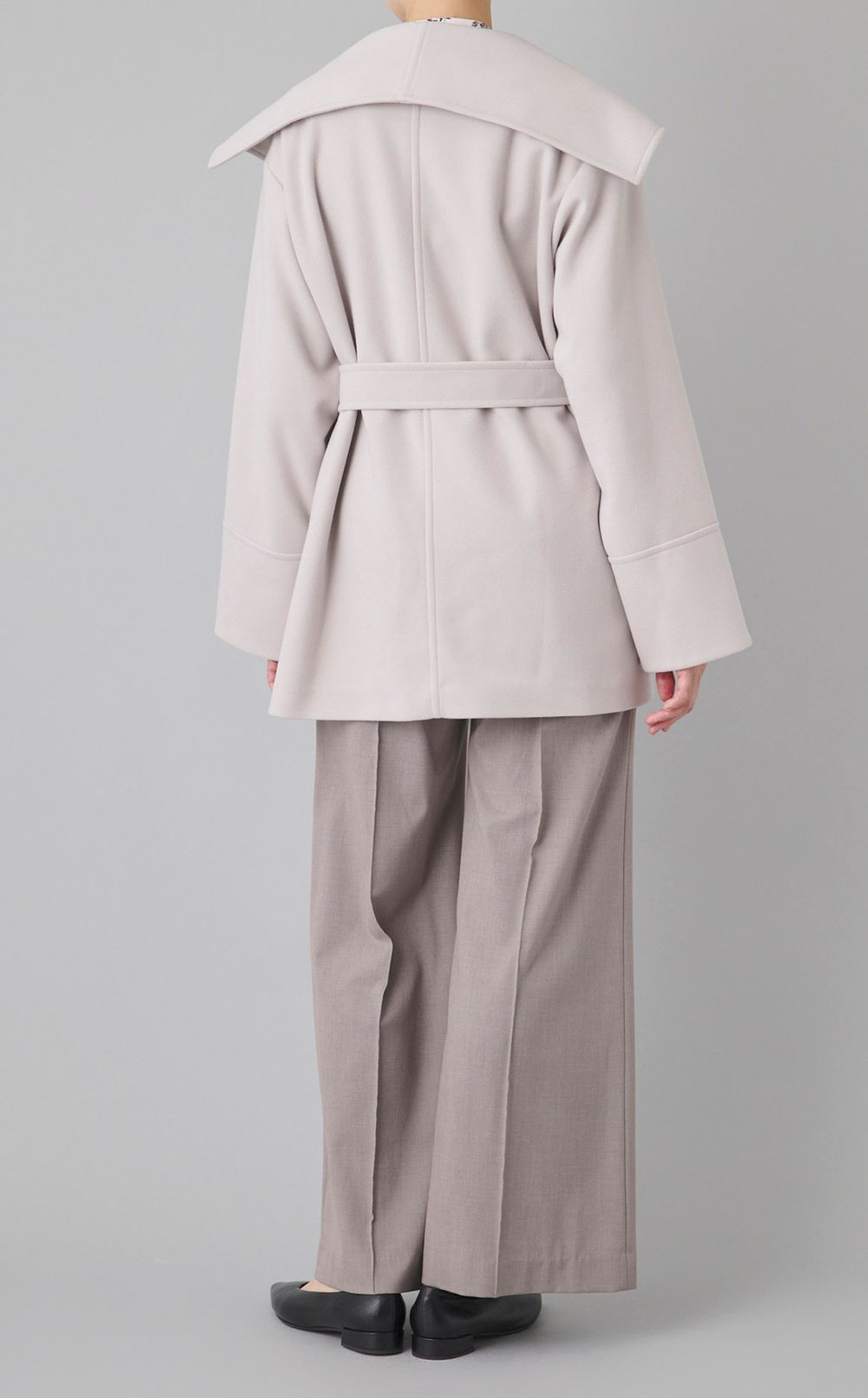 ショールカラーショートコート