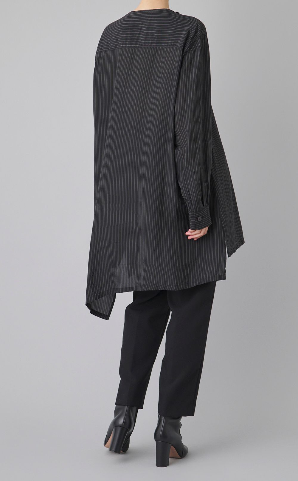 ピンタックストライプギャザーブラウス