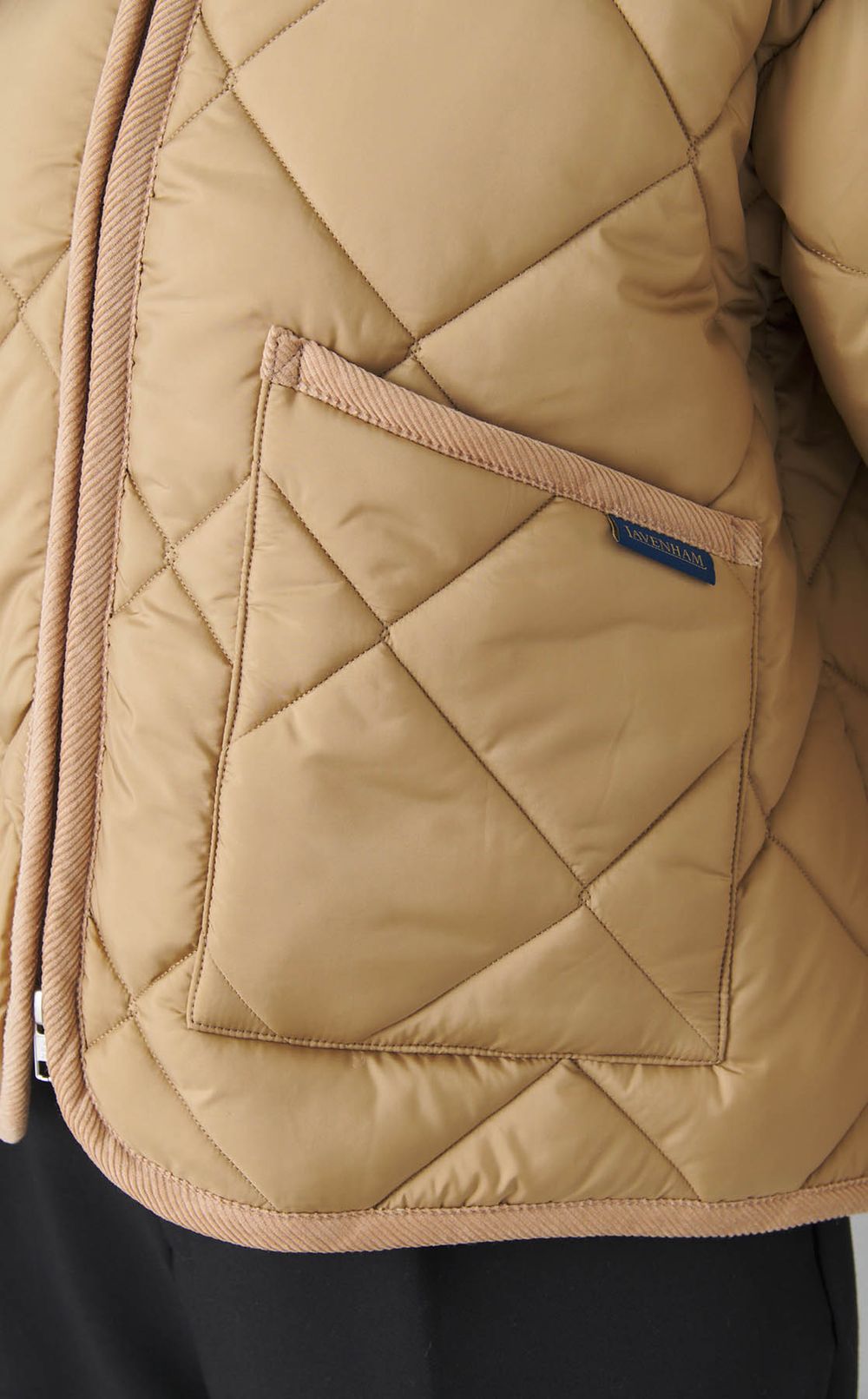 ビッグキルティングフーディジャケット