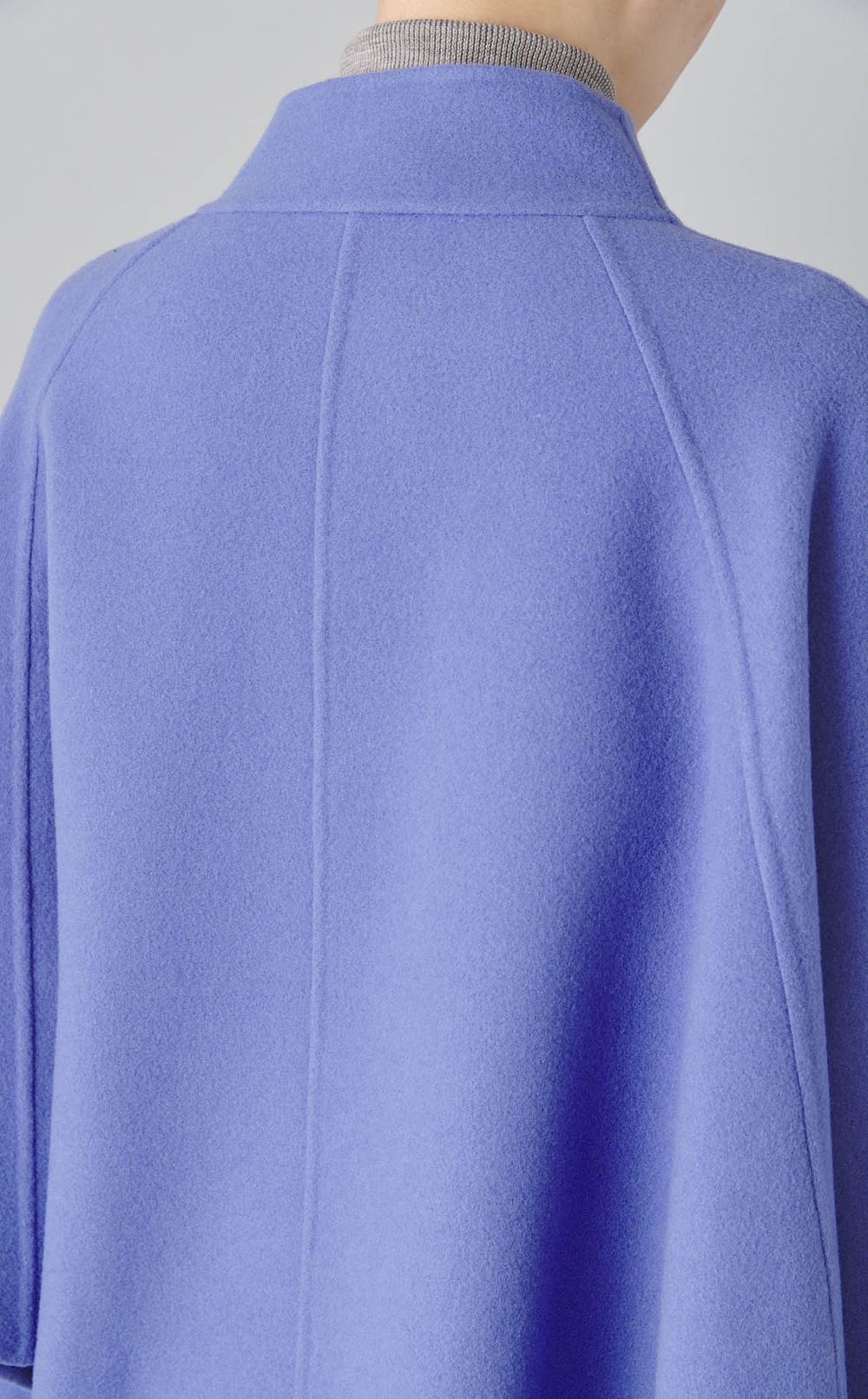 ストール付きポンチョショートコート