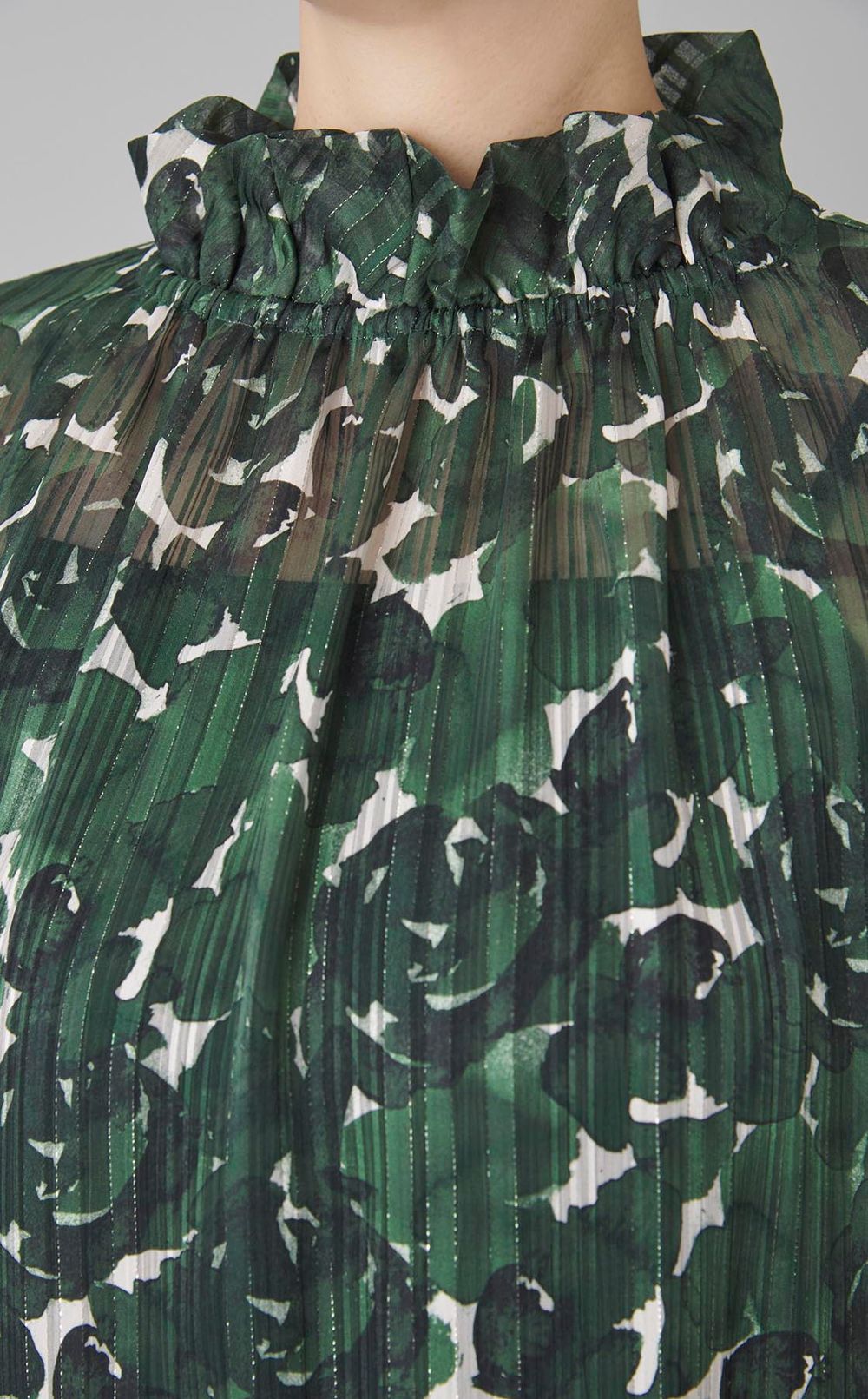 ローズプリントスタンドカラーブラウス