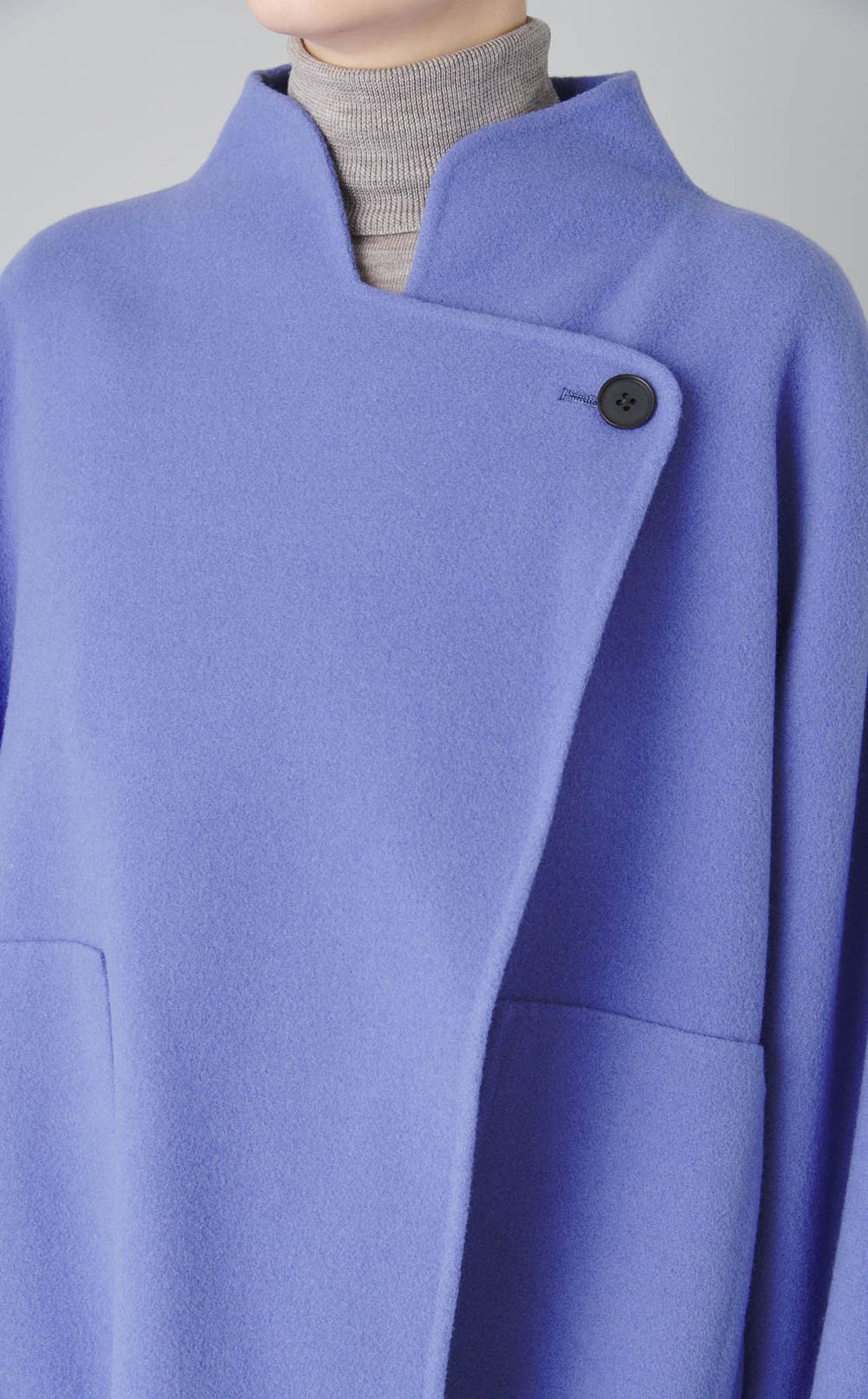 ストール付きポンチョショートコート