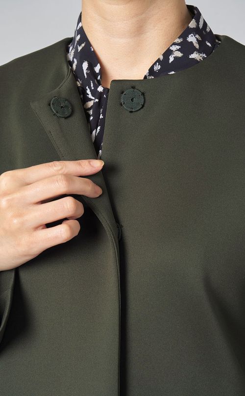 ソフトダンボールノーカラージャケット