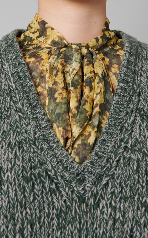 ウールVネックミックスニット