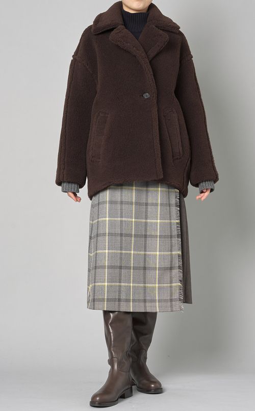 コクーンシルエットボアミドルコート